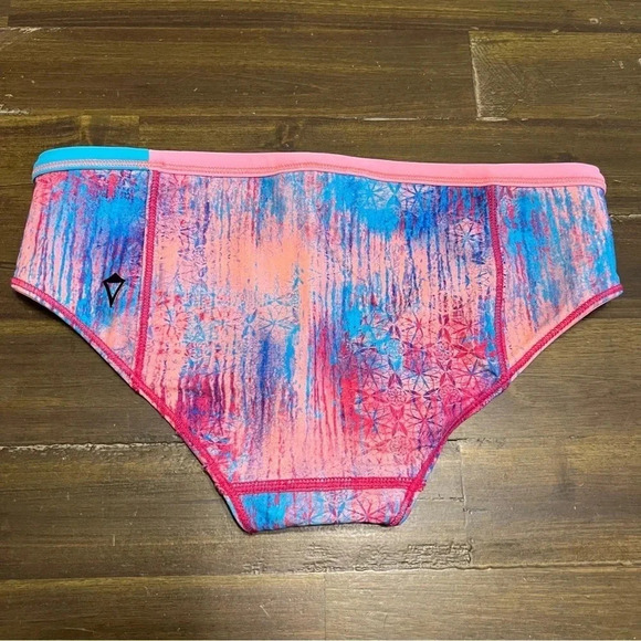 Ivviva Waves To Sunda’s Hipster Bikini Bottom - Picture 2 of 4